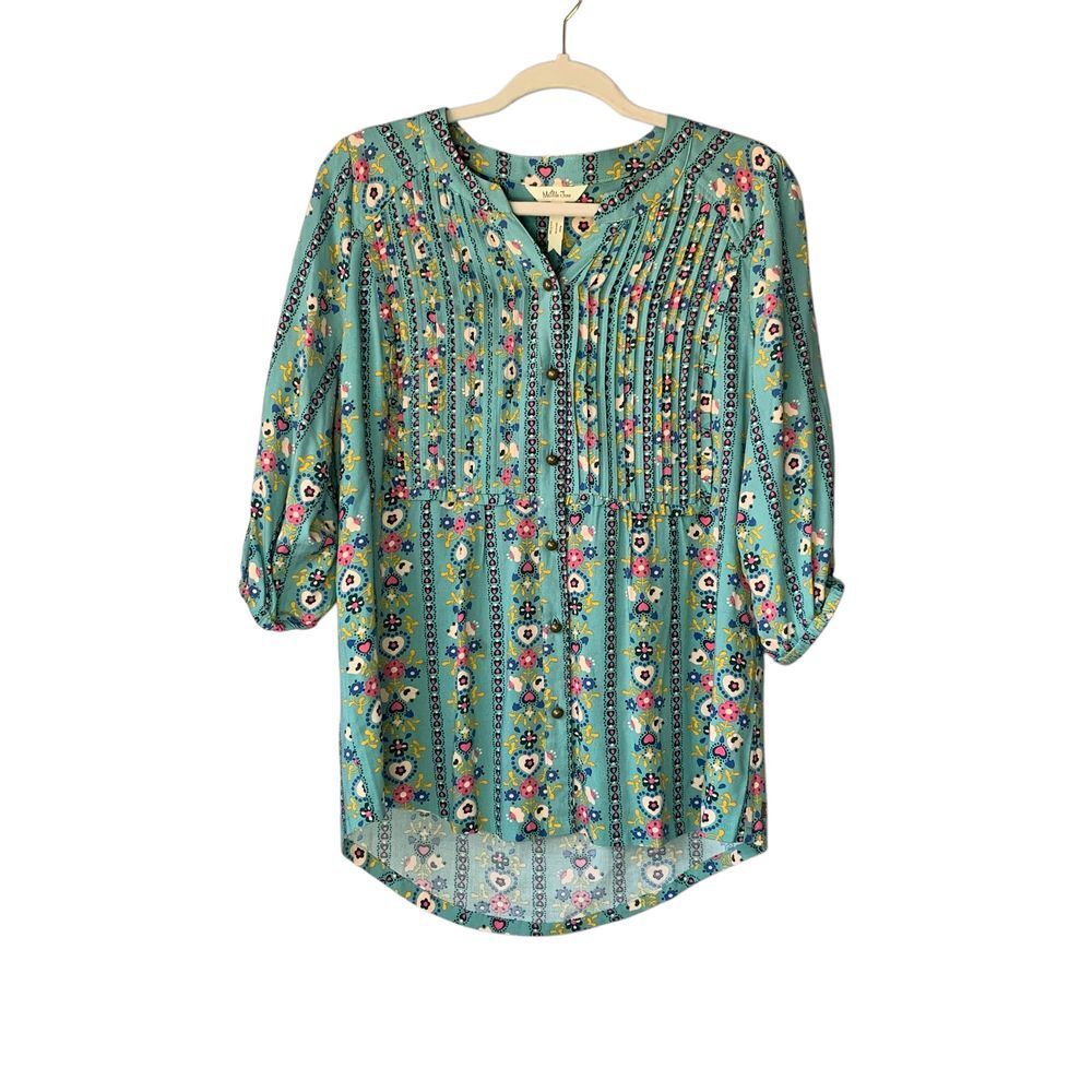 Matilda Jane Muse Collection mint green multi floral button up blouse. Size M